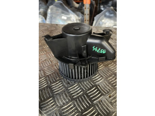 Вентилятор печки 77362402 Fiat Idea