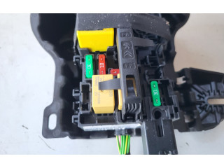 Блок предохранителей 453113302 Peugeot 2008 I