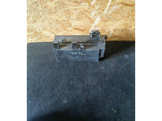 Pojistková skříňka Jaguar XF X250 2014