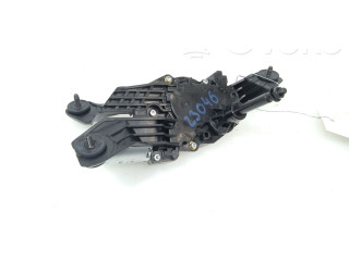 Моторчик заднего дворника 98700AT000 KIA Niro