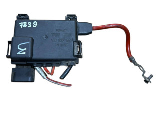 Блок предохранителей 1C0937550C   Volkswagen Transporter - Caravelle T4    