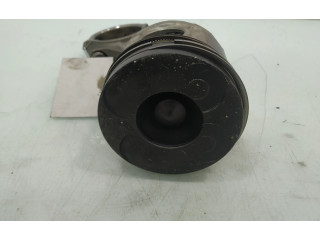 Píst C54 KIA Carnival pro naftový motor 2.9