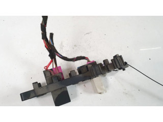 Блок предохранителей  1k1937503   Skoda Octavia Mk2 (1Z)    