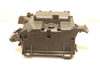 Блок предохранителей     Opel Meriva B    