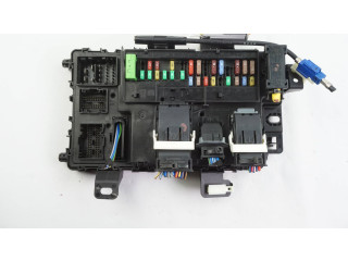 Блок предохранителей KK3T15604FAE Ford Transit Custom