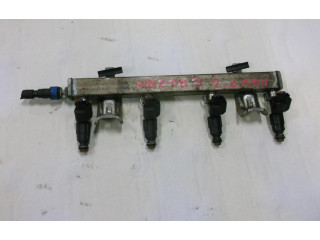 Топливная рампа    Mazda 3  