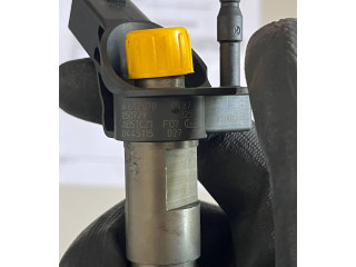 Форсунка A6420700587, 0445115027 Mercedes-Benz R W251