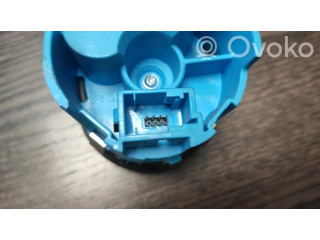 Включатель / ручка переключения передач