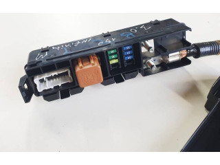 Блок предохранителей Infiniti M Y51