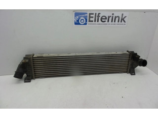 Интеркулер 31338471, 30671324 Volvo S60