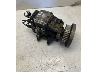 Топливный насос 059130106M    Audi A4 S4 B6 8E 8H   