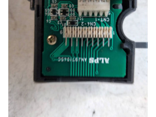 Ручка стеклоочистителей 30798590 Volvo XC90