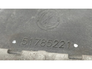 Интеркулер 51785221 Fiat Linea 1.2