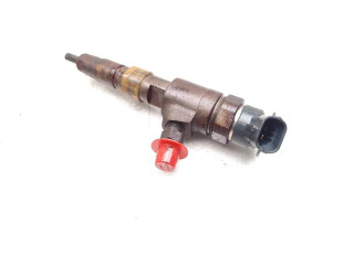 Форсунка 0445110739    Peugeot Expert  9HM(DV6UC) 