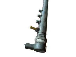 Топливная рампа 30777554, 0445215023   Volvo XC90  