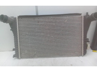 Интеркулер  1K0145803C   Volkswagen Caddy 