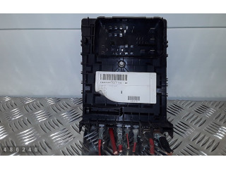   Pojistková skříňka 1K0937125A   Volkswagen Tiguan 2009