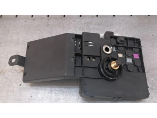 Блок предохранителей  A2115461341, 013948371   Mercedes-Benz E W211    