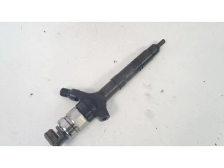 Vstřikovač 236700g010, 23670-0g010 Toyota Avensis T250 pro naftový motor 2.0