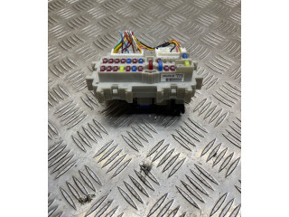 Pojistková skříňka 1052918, J0285 Nissan Navara D40 2013