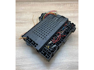 Блок предохранителей 9494673, 99W143   Volvo S80