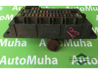 Блок предохранителей 154249080501, 518174602 Rover 75