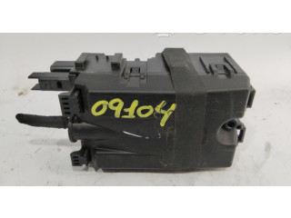 Блок предохранителей 43858502   Peugeot 2008 I    