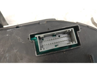 Přístrojová deska  Renault Megane II 2004 8200306552A  