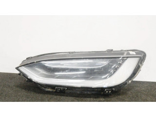 Передняя фара