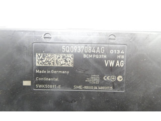 Блок комфорта 5Q0937084AG, BCMPQ37H Skoda Octavia Mk3 (5E)