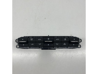 Блок управления климат-контролем 06701670850, 670167085   Maserati Levante