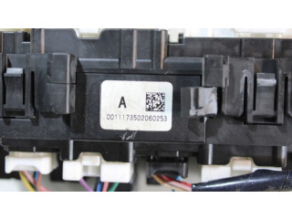 Блок предохранителей Infiniti Q50