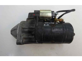 Генератор    Nissan Vanette      