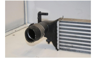 Интеркулер  52152318   Jeep Renegade 