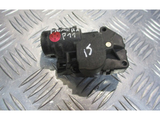 Pojistková skříňka Модуль кузова Nissan Primera 2000