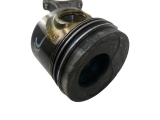  Поршень    Audi A3 S3 8P  