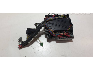 Блок предохранителей 08696098, 000002444555   Volvo XC90    