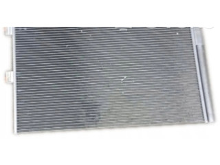 Интеркулер  4M0145805J   Audi Q8 