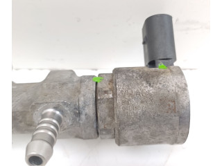 Vstřikovací lišta 04L130764C, 04L906054 Volkswagen Caddy DFSD