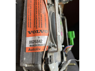 Подушка безопасности водителя 8626842, B0302A2850072   Volvo V70