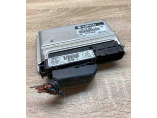 Блок управления двигателем Блок управления 3911002425   Hyundai Getz