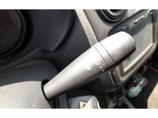 Ручка стеклоочистителей 8201168003   Dacia Dokker