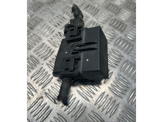 Блок предохранителей  P68101275AB, 275AB   Jeep Grand Cherokee    