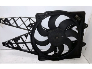 Вентилятор радиатора 55703902 Fiat Grande Punto 1.2