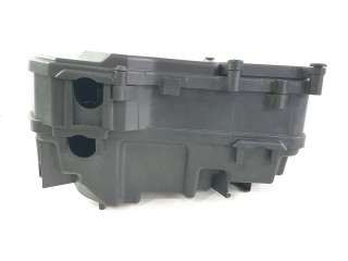   Pojistková skříňka    Audi Q7 4L 2006