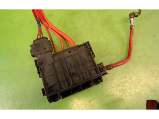 Блок предохранителей 1J0937550AB Skoda Octavia Mk1 (1U)