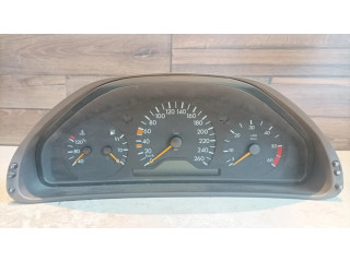 Přístrojová deska Mercedes-Benz E W210 1999 2105409647, 84570244