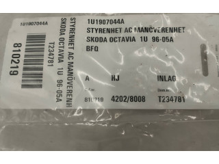 Блок управления климат-контролем 1U1907044A, 5HB00813920   Skoda Octavia Mk1 (1U)