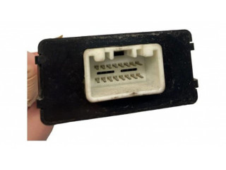 Блок управления ETS300220, G8D322AB Mazda Premacy