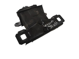 Zámek zadních dveří Volvo V50 2006